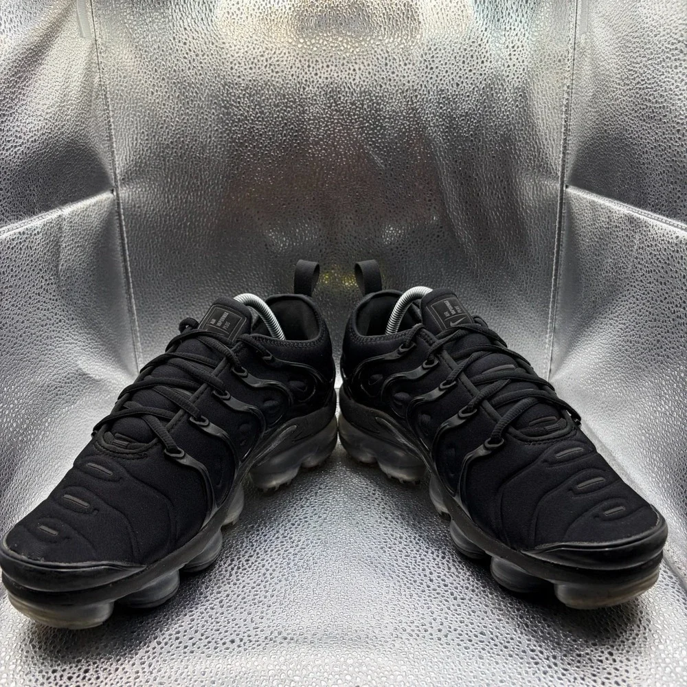 Size 10 Nike Air VaporMax Plus SE Black Womens‎ Lace Up Running Shoes DH1063-001